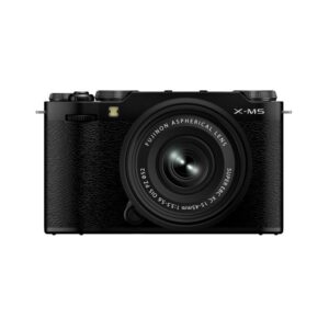 Fujifilm X-M5 (Black) + Fujifilm XC 15-45 mm f/3,5-5,6 OIS PZ